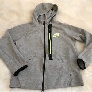Nike tech hoodie boys